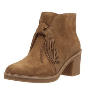 NWT Ugg Corin Chesnut Suede Fringe Booties